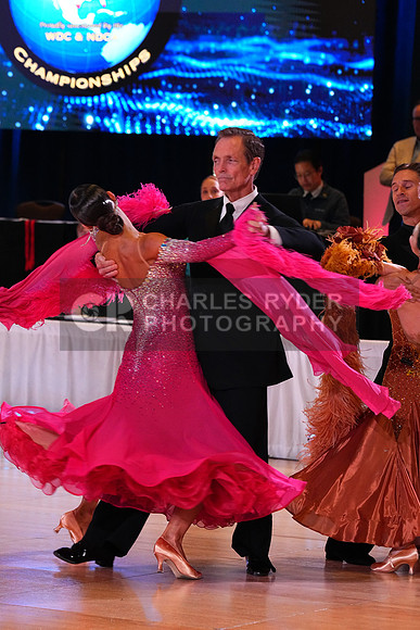25EMB_17636_MM