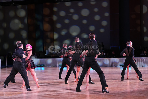 25EMB_27086_MM