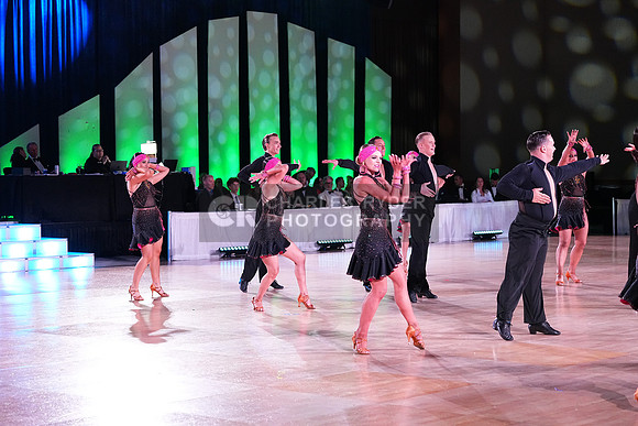 25EMB_27083_MM