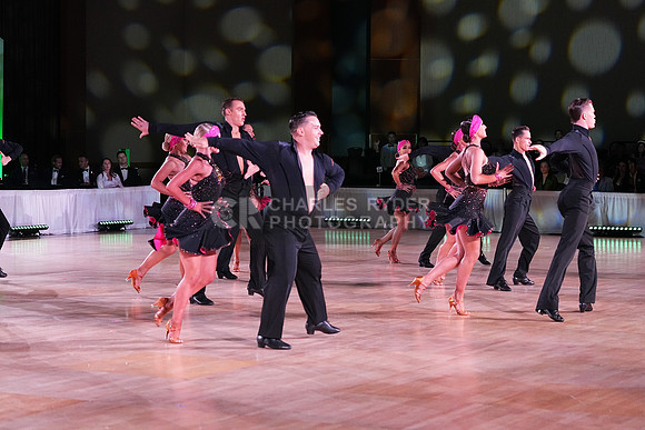 25EMB_27074_MM