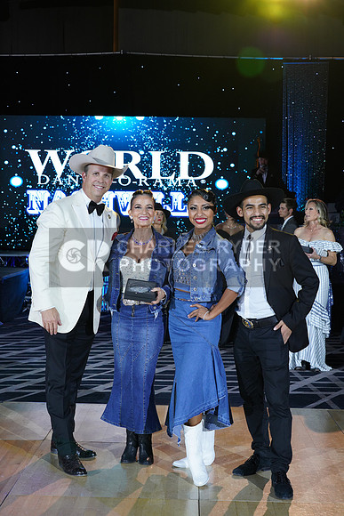 22WOR_24110_CR