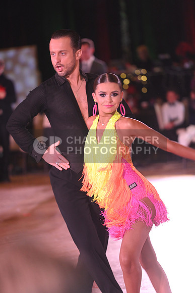 22HDC_32075_CP