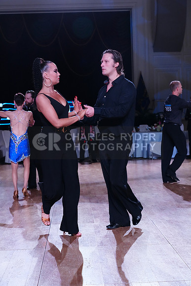 25SUPER_10782_KS