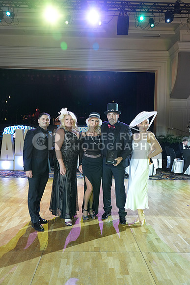 25SUPER_26876_CR