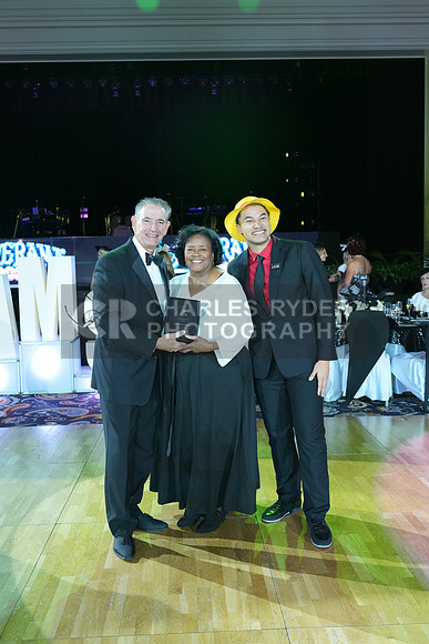25SUPER_26879_CR