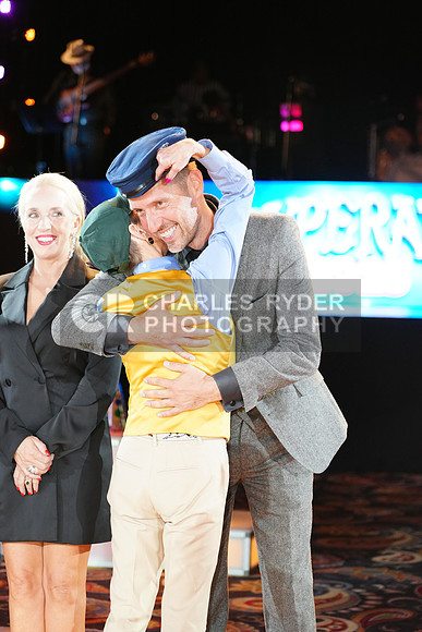 25SUPER_15517_CR