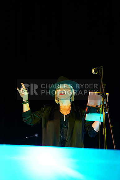 25SUPER_15566_CR