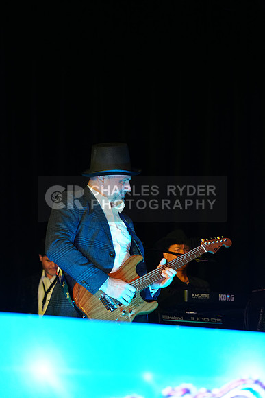 25SUPER_15568_CR