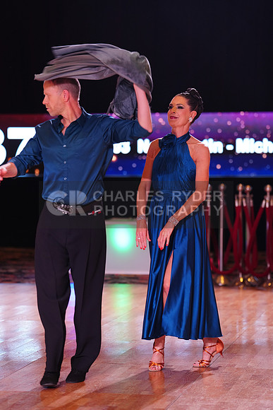 25SUPER_12874_KS