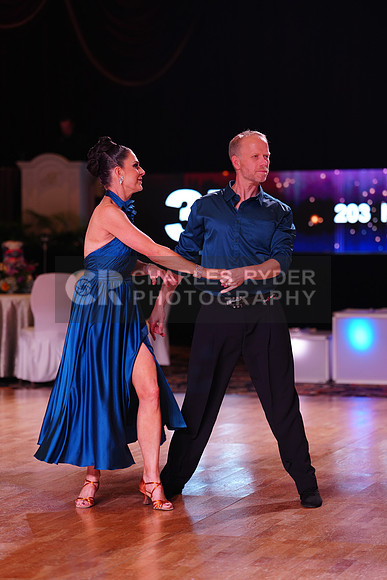 25SUPER_12885_KS
