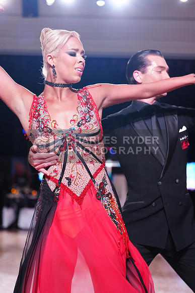 25SUPER_27062_KS