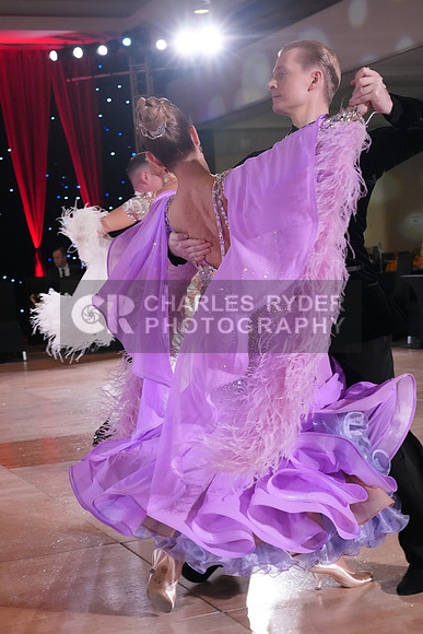 25ISB_15176_RS