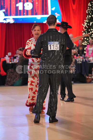 25AMHD_10989_CR