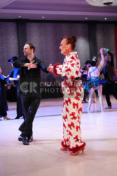 25AMHD_11305_CR