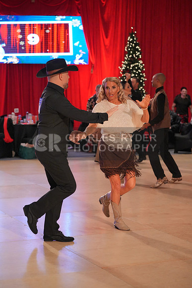 25AMHD_10924_CR