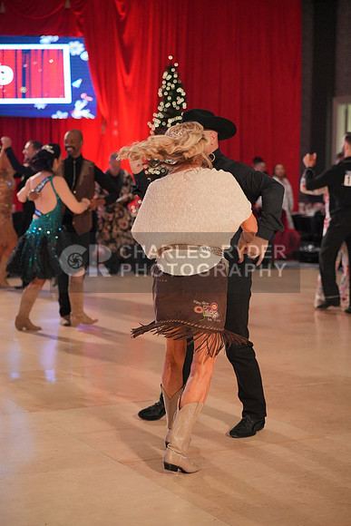 25AMHD_10925_CR