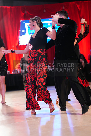 25AMHD_11444_CR
