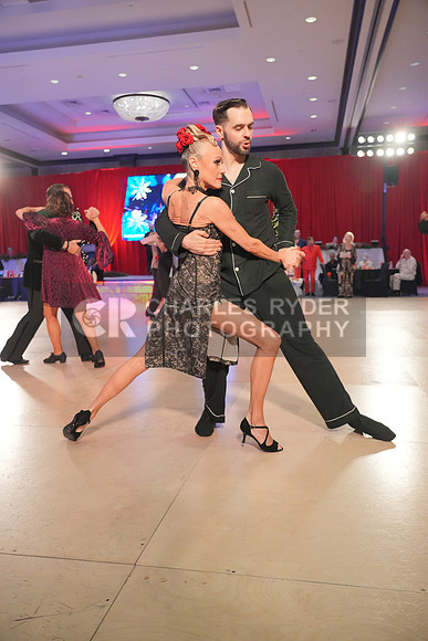 25AMHD_11199_RS