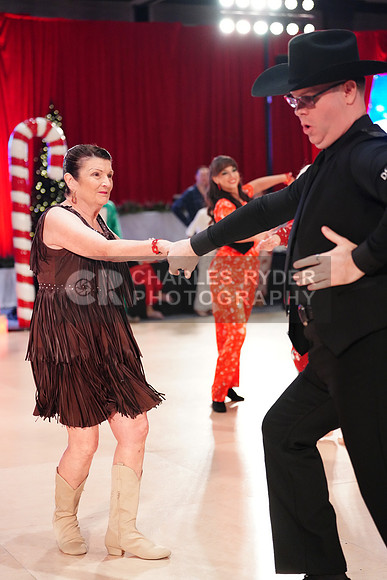 25AMHD_10771_CR