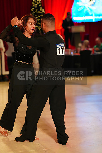 25AMHD_11417_CR