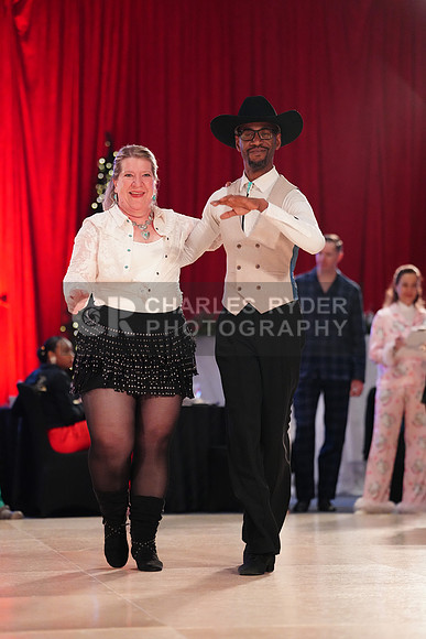 25AMHD_10847_CR