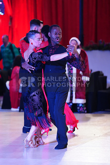 25AMHD_11355_CR