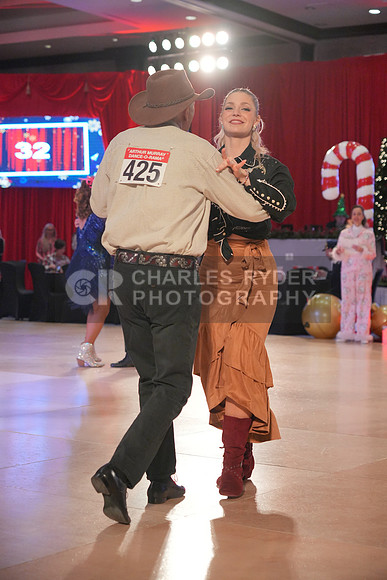 25AMHD_11059_CR