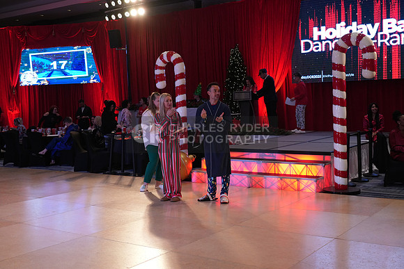 25AMHD_11086_CR