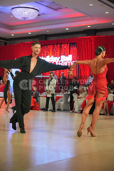 25AMHD_20461_RS