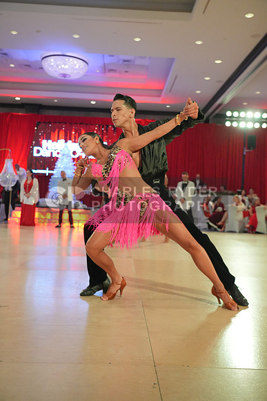 25AMHD_20471_RS
