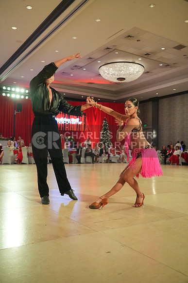 25AMHD_20475_RS