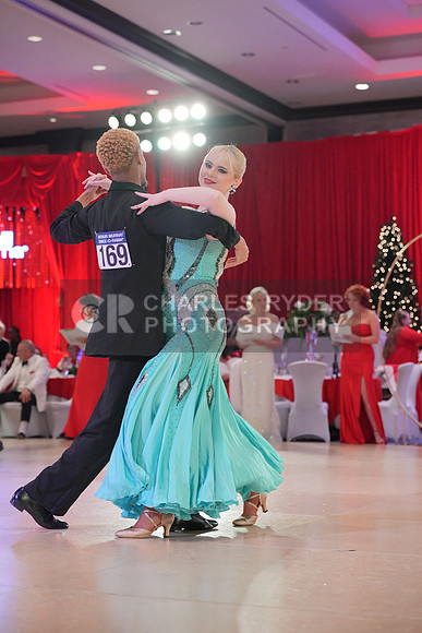 25AMHD_20772_RS