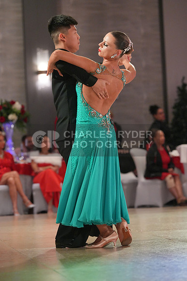 25AMHD_20762_RS