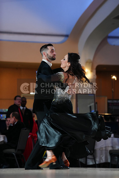 23AMH_4942_SL