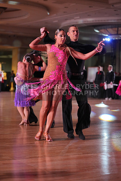 25HDc_8197_RS
