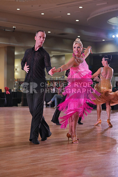 25HDc_3694_RS
