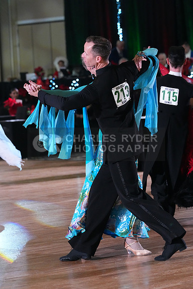 25HDc_3715_RK