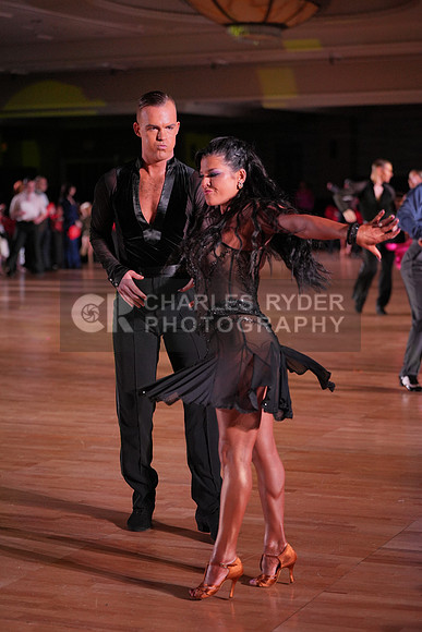 25HDc_2054_RS