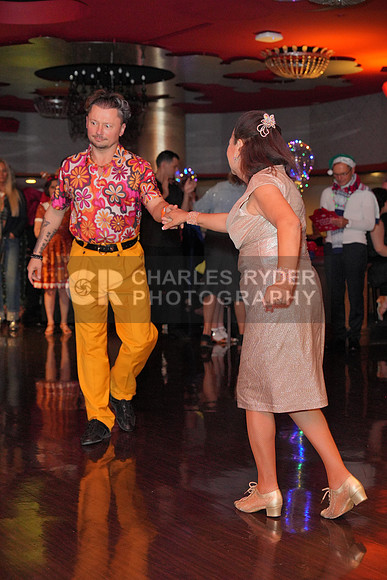 25HDc_0508_RS