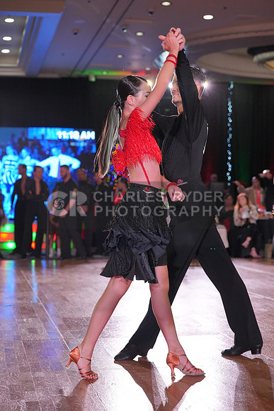 25HDc_8752_RS