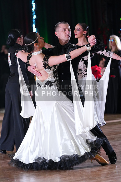 25HDc_5915_RK