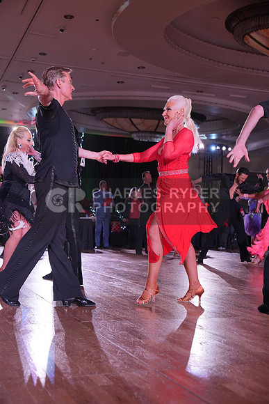 25HDc_6881_RS