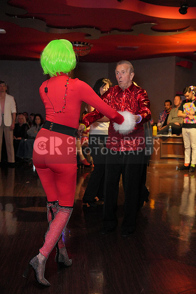 25HDc_0608_RS