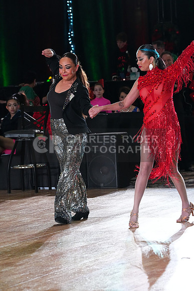 25HDc_6355_RK