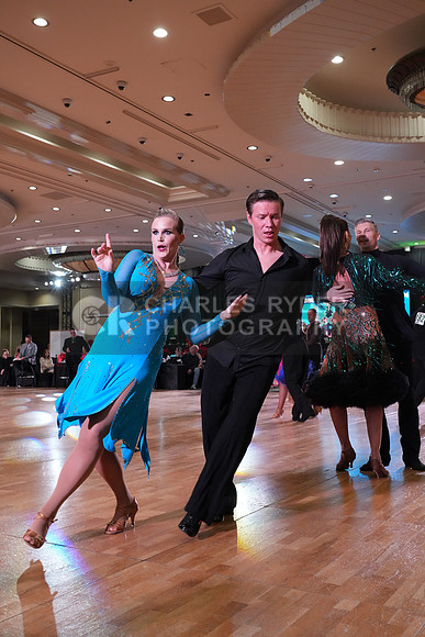 25HDc_4254_MR