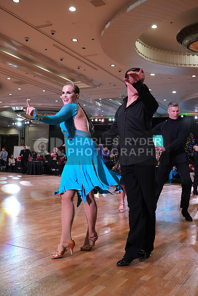 25HDc_4255_MR