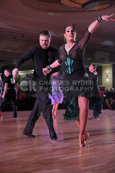 25HDc_6860_RS