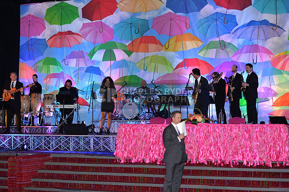 18WOR_15406_MM