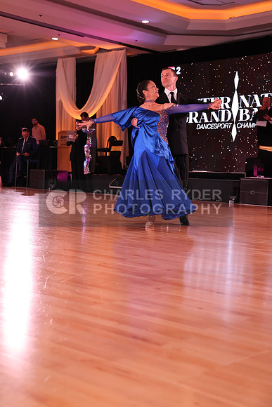 21IGB_23932_AD