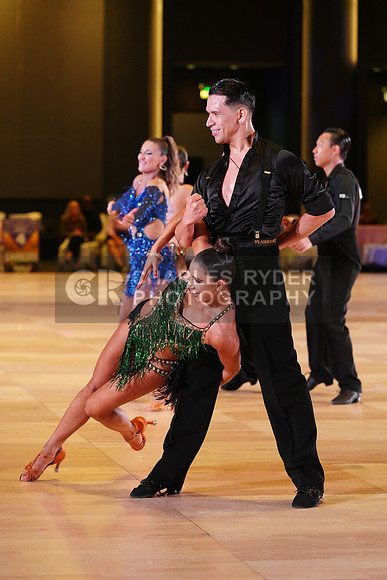 25WOR_13286_KS